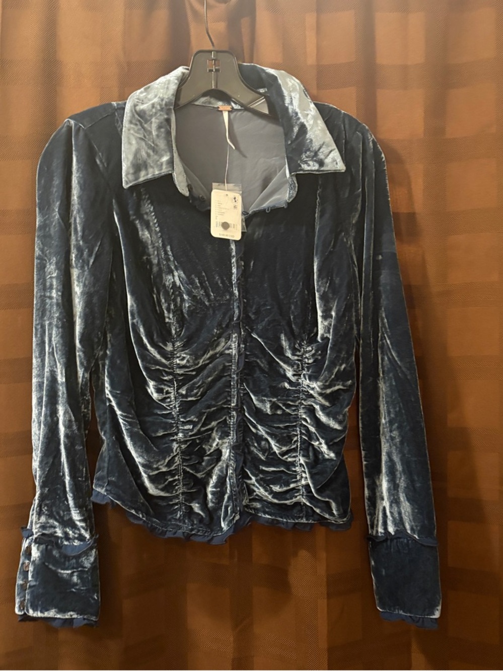 Free People So Julia Velvet Top in Varsity Navy in small reg $148 - Picture 6 of 9